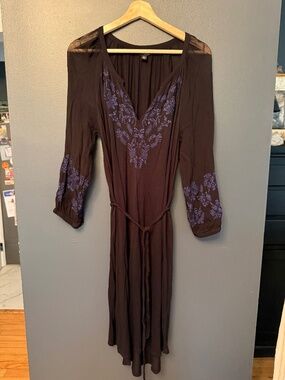 LUCKY BRAND BoHo Long balloon sheer sleeve black w/ indigo embroidery, L